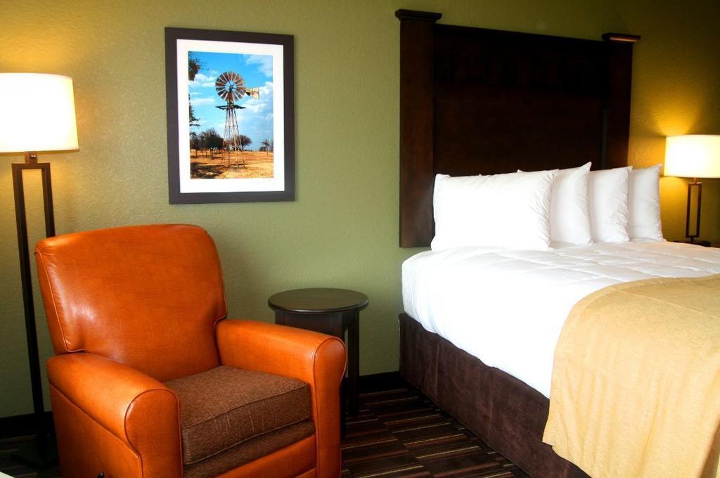 Comfort Inn & Suites Beeville Habitación foto